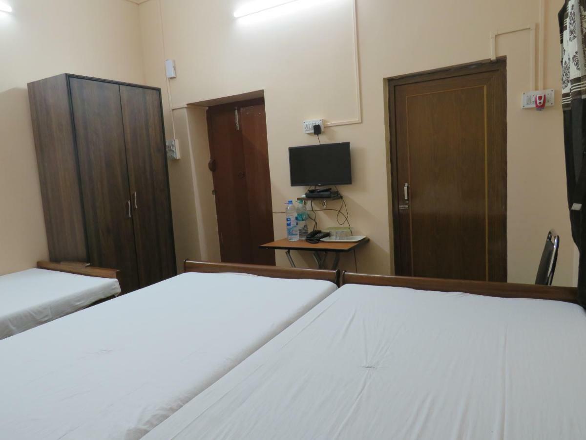 Shaw Guest House Калькутта Экстерьер фото