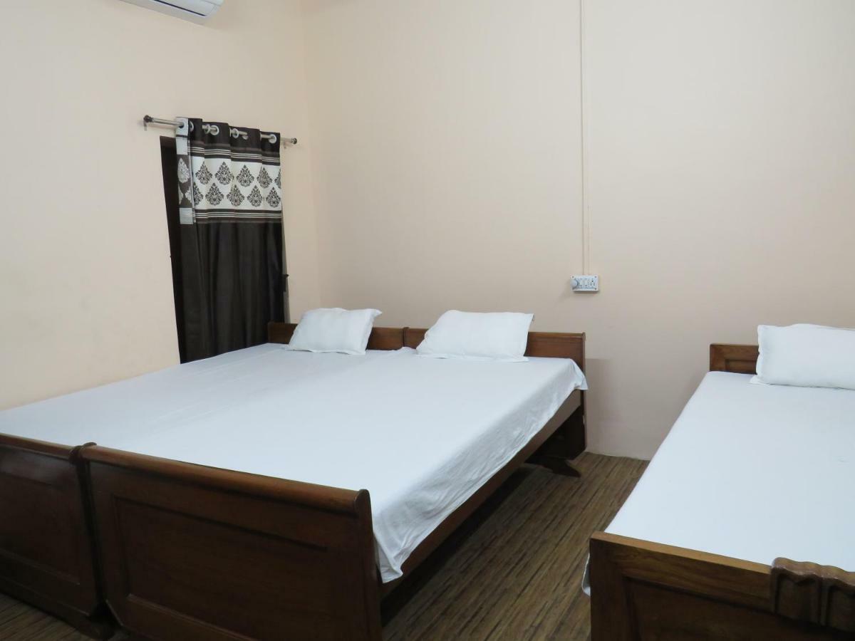 Shaw Guest House Калькутта Экстерьер фото