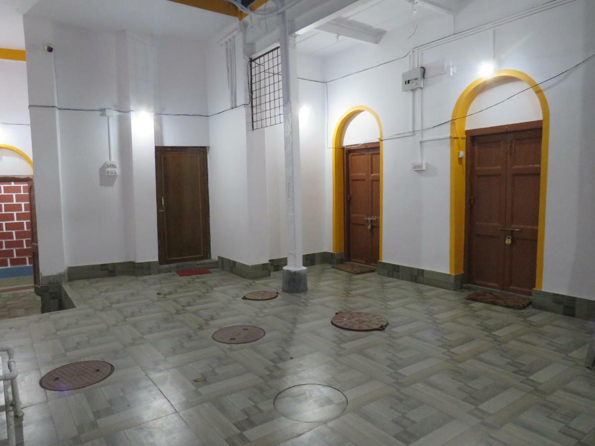 Shaw Guest House Калькутта Экстерьер фото